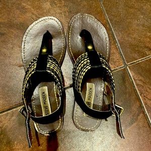 Steve Madden flats! Black, brown combination, size 5.5